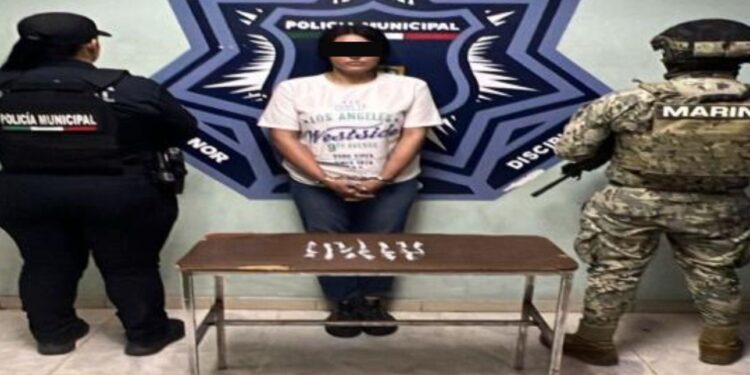 Detienen a  mujer en la colonia Hidalgo en Cajeme con dosis de droga