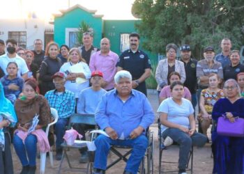 Reunión con vecinos del Campanario fortalece la atención ciudadana en Cajeme