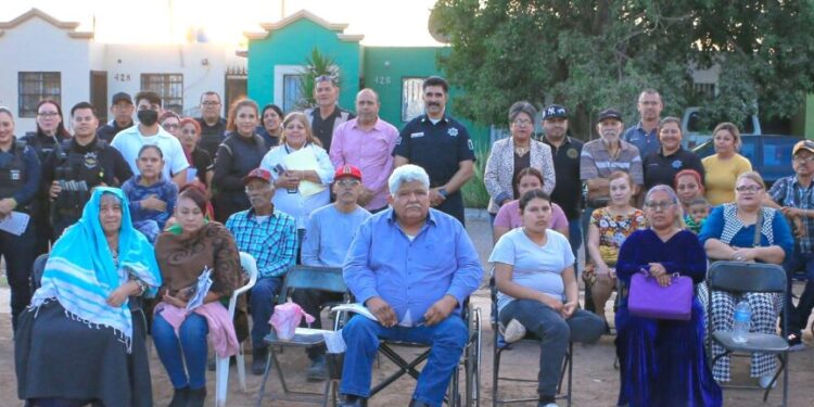 Reunión con vecinos del Campanario fortalece la atención ciudadana en Cajeme