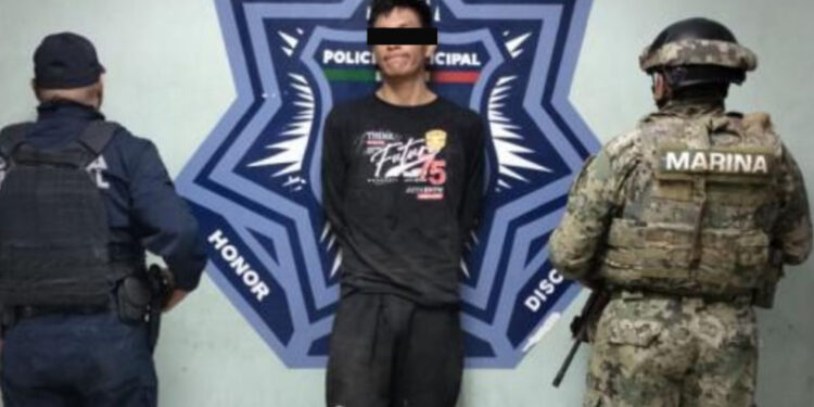 Detienen a hombre en la villa fontana y a mujer en la colonia kino en Cajeme