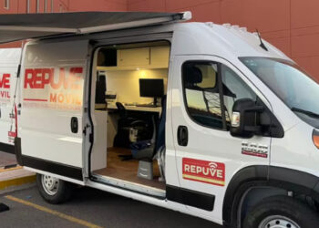 Anuncian instalación de módulo móvil para regularizar autos en Hermosillo