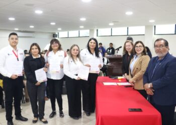 Reconoce Itesca a participantes de Cumbre Nacional de Desarrollo Tecnológico, Investigación e Innovación