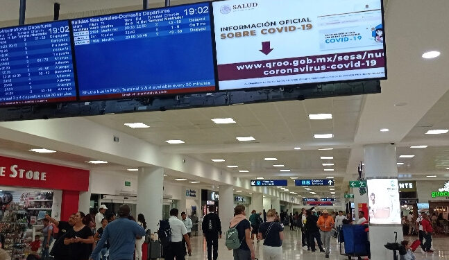 Avión presenta fallas y regresa al Aeropuerto Internacional de Cancún