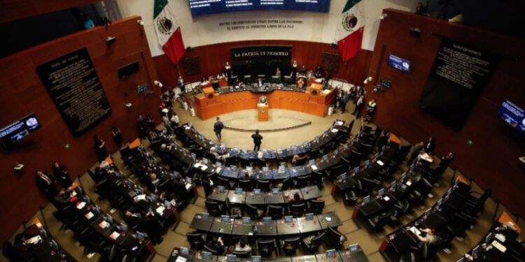 Recibe Senado iniciativa en materia de fortalecimiento de soberanía nacional