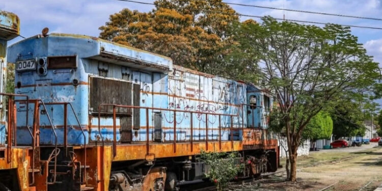 Solicitan a Sheinbaum construir Tren México-Iguala-Acapulco