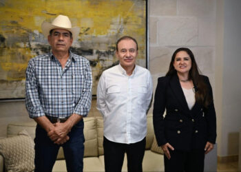 Gobernador Durazo reactiva exportación de ganado sonorense con cruce de más de 3 mil cabezas a Estados Unidos