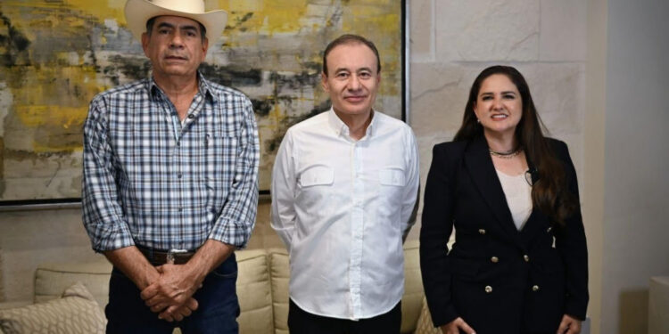 Gobernador Durazo reactiva exportación de ganado sonorense con cruce de más de 3 mil cabezas a Estados Unidos