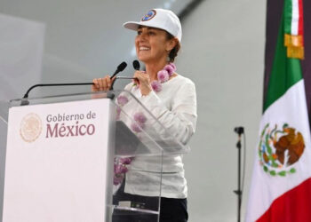 “A LOS MEXICANOS Y A LAS MEXICANAS SE NOS VE COMO IGUALES, NUNCA DE ARRIBA A ABAJO”: PRESIDENTA CLAUDIA SHEINBAUM