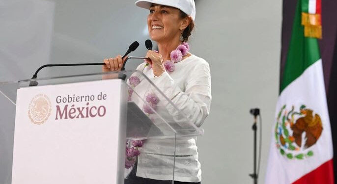 “A LOS MEXICANOS Y A LAS MEXICANAS SE NOS VE COMO IGUALES, NUNCA DE ARRIBA A ABAJO”: PRESIDENTA CLAUDIA SHEINBAUM