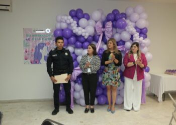 Conmemoran día de la mujer en la secretaría de Seguridad Pública Municipal