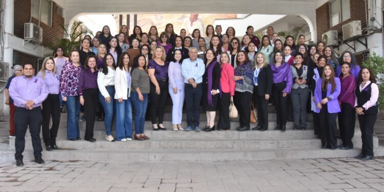 Arrancan celebraciones del mes de la mujer