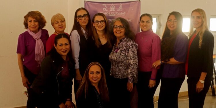 Realiza Ayuntamiento de Guaymas conferencia en conmemoración del Día Internacional de la Mujer.