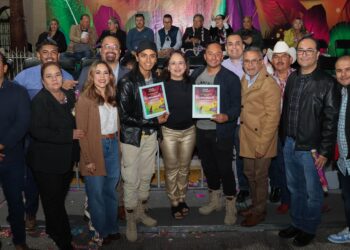 Concluye paseo de carros alegóricos y comparsas del Carnaval Guaymas 2025 ¡La fiesta es nuestra!