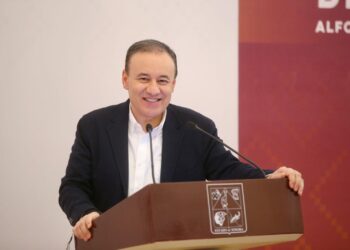 Gobernador Durazo consolida a Sonora como líder en energías limpias durante gira por California
