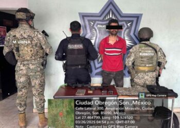 Detiene  SSPM, MARINA y  Defensa a persona con armas y drogas en Cajeme