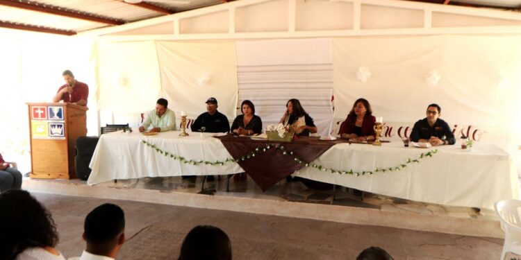 Participa DIF Guaymas Jornada de Matrimonios Colectivos 2025 en el Cereso