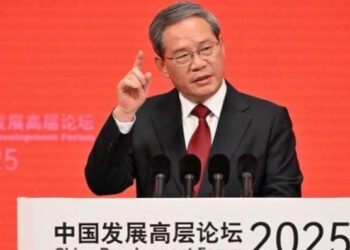 China seguirá el camino «correcto» de la globalización económica: Li Qiang