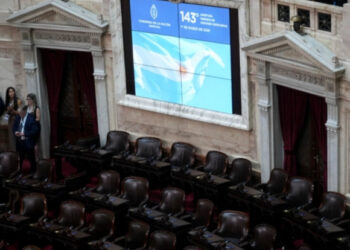 En medio de protestas, inaugura Milei periodo de sesiones del Congreso argentino