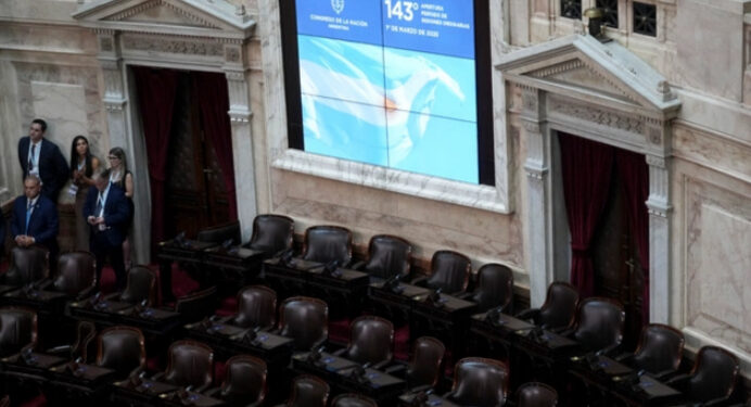 En medio de protestas, inaugura Milei periodo de sesiones del Congreso argentino