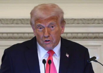 Trump amaga a Canadá y UE con recrudecer los aranceles