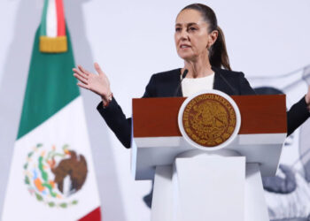 Envío a EU de 29 ‘narcos’ no fue para tener “contento” a Trump: Sheinbaum