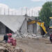Derriban 100 viviendas edificadas en suelo de conservación de Tláhuac