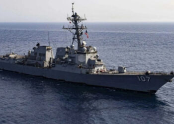 Destina EU buque con misiles a vigilar el Golfo de México