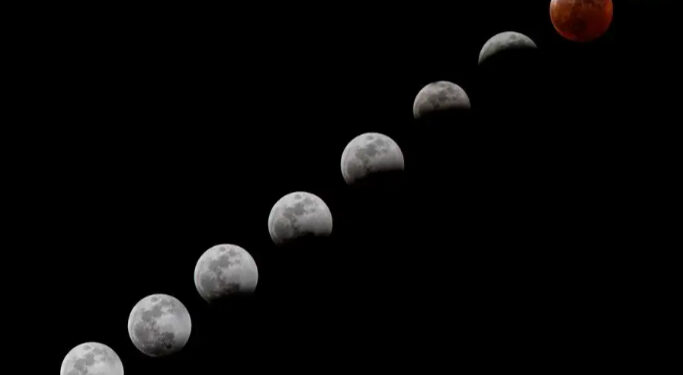 Eclipse total de luna maravilla a México y al mundo