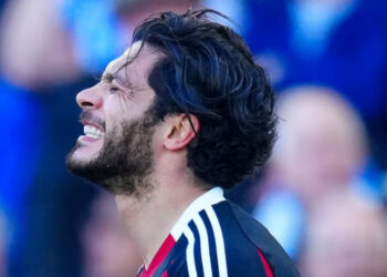 GOLAZO! Raúl Jiménez marca de tijera y mantiene su gran momento en la Premier League (VIDEO)