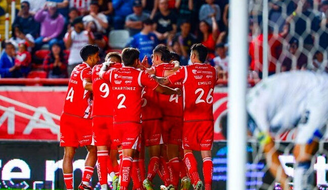 Necaxa derrota al Querétaro; Mazatlán remonta ante Atlas