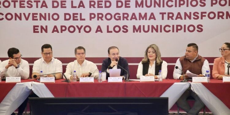 Gobernador Durazo transforma salud e infraestructura en municipios con primera red de ayuntamientos