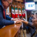 Plasman en oro el nombre de María del Rosario Espinoza en el Congreso de Sinaloa; es ‘gloria’ del estado, dice gobernador Rocha Moya