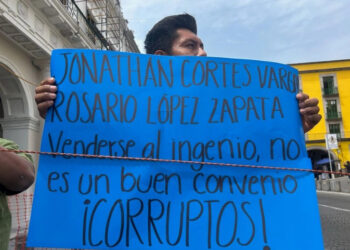 Protestan ex trabajadores de ingenio de Veracruz, piden indemnizaciones