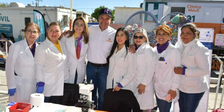 Trabaja Toño Astiazarán en generar más oportunidades para las mujeres