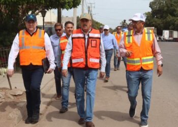 Supervisa Javier Lamarque acciones de plan emergente de atención en drenaje sanitario al norponiente de Cajeme