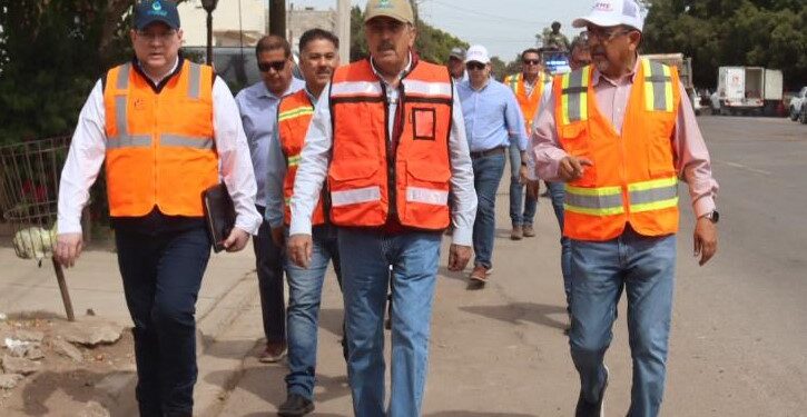 Supervisa Javier Lamarque acciones de plan emergente de atención en drenaje sanitario al norponiente de Cajeme