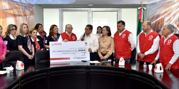Con donativo el Ayuntamiento arranca Cruz Roja Navojoa su colecta anual