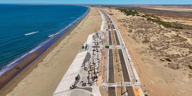 Con nuevo Malecón, Gobernador Durazo convierte a Huatabampito en atractivo turístico Semana Santa en Sonora
