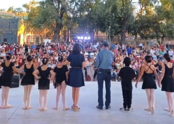 Cajeme celebra el día internacional de la danza con gran festival artístico