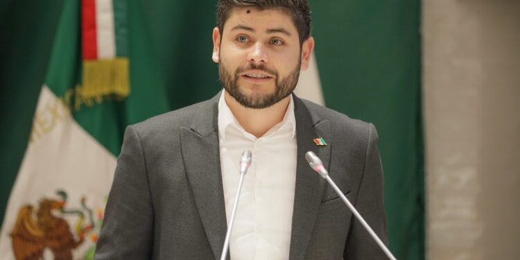 Urgen recursos extraordinarios para pescadores en Sonora: diputado Juan Pablo Arenivar Martínez