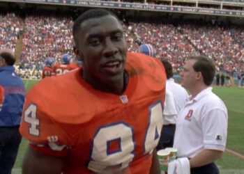 Ex jugador de NFL Shannon Sharpe es acusado de violación