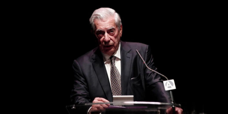 «Adiós a Mario Vargas Llosa»: Elena Poniatowska