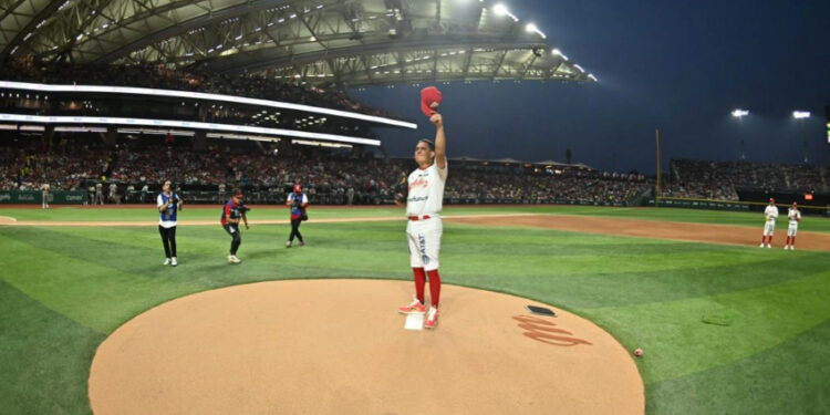 A tambor batiente arranca Diablos la defensa del título
