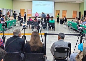 Invita Javier Lamarque en audiencia pública a cumplir con impuesto predial para traducirlo en obras con beneficio social en Cajeme