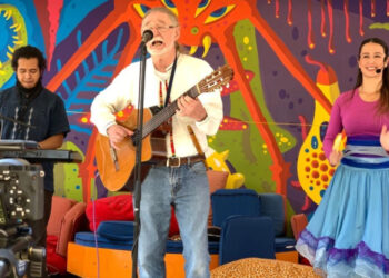 Cantar a la infancia,una forma de resistencia con ternura y alegría