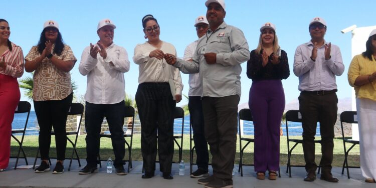 Gobernador Durazo relanza Delfinario Sonora con nueva imagen y presentaciones educativas esta Semana Santa en Sonora