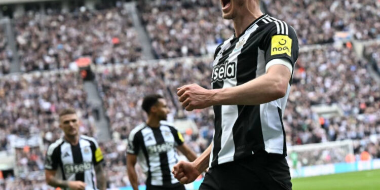 Ipswich pierde con Newcastle y desciende a segunda división del futbol inglés