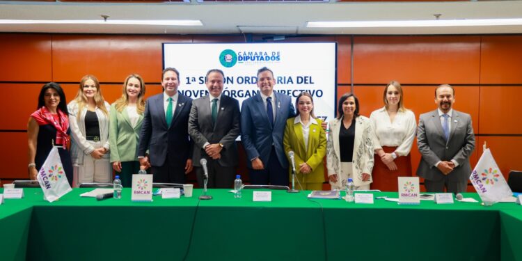 Participa Toño Astiazarán en Foro Nacional a favor de un futuro seguro para la niñez