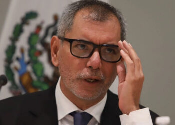 México está en mejores condiciones para invertir: SHCP