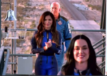Katy Perry cumple su sueño de viajar al espacio en el vuelo NS-31 de Blue Origin